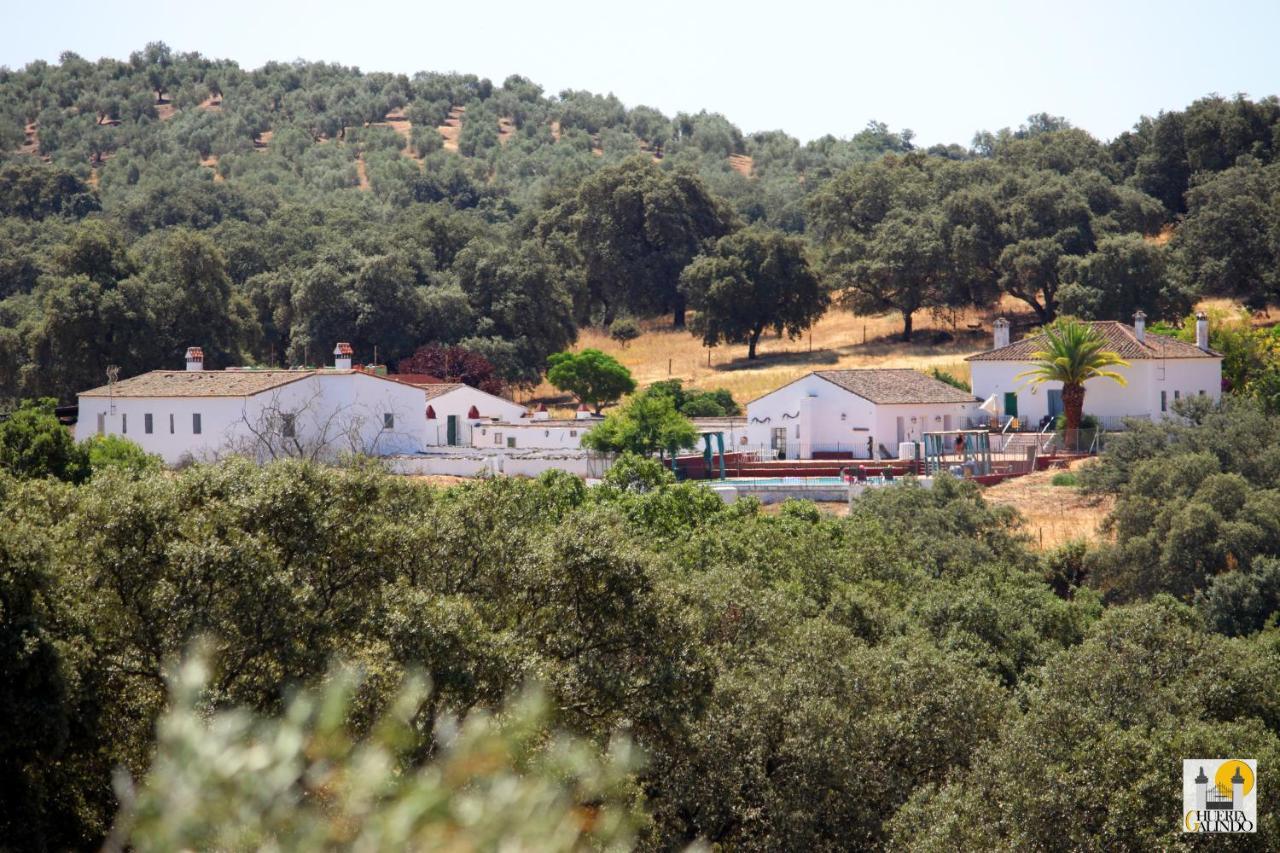 בית הארחה Alanís 	Cortijo Huerta Galindo מראה חיצוני תמונה